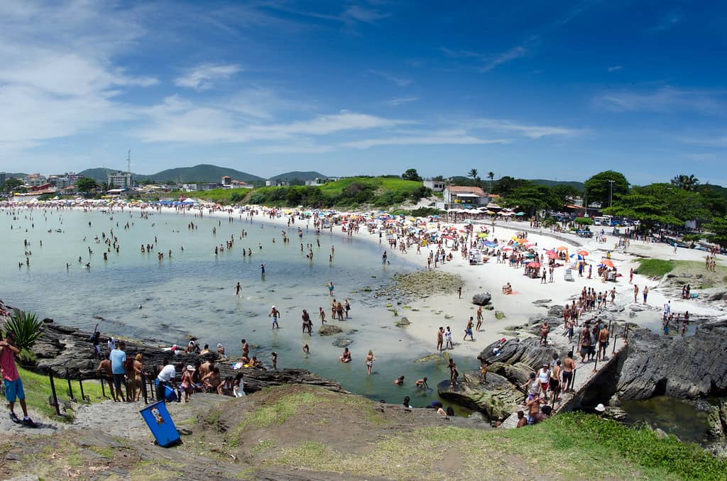 Passar o dia na Praia do Forte