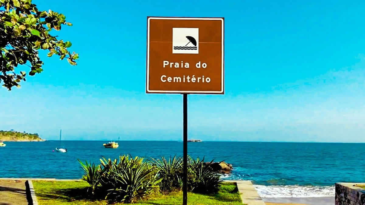 Praia do Cemitério (Boca da Barra), Rio das Ostras RJ