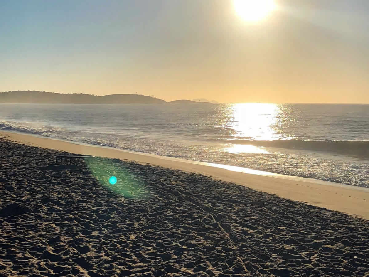 Praia Enseada das Gaivotas, Rio das Ostras RJ